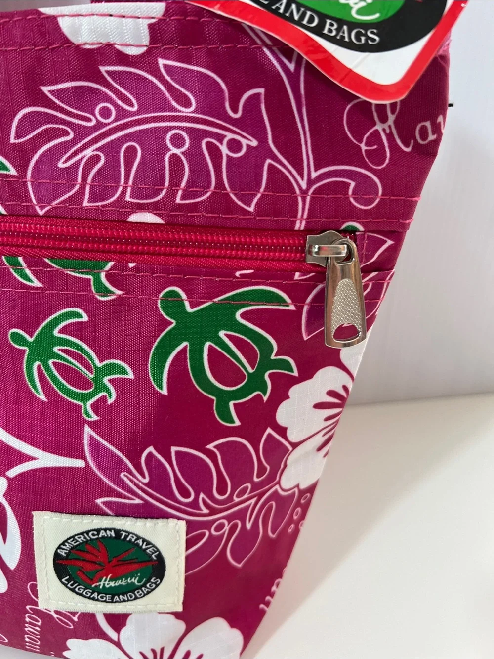 NWT American Travel Hawaii Pink Honu Turtle Floral Tote Bag Zip Pocket